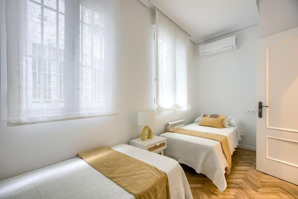 New&Beatiful&Central Apartment*El Balcon De Chueca Madrid Luaran gambar
