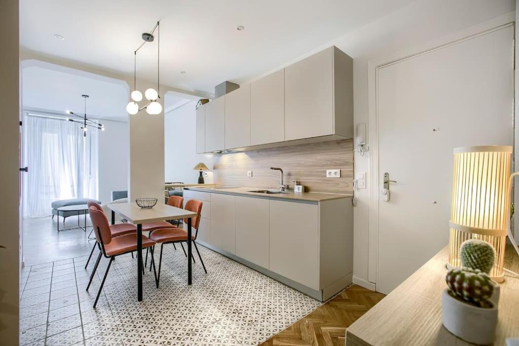 New&Beatiful&Central Apartment*El Balcon De Chueca Madrid Luaran gambar