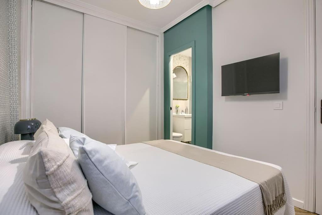 New&Beatiful&Central Apartment*El Balcon De Chueca Madrid Luaran gambar